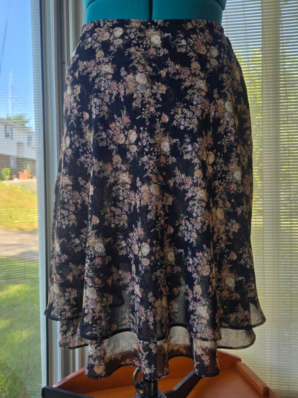 Vintage Express Floral Print 2-Tiered Skirt